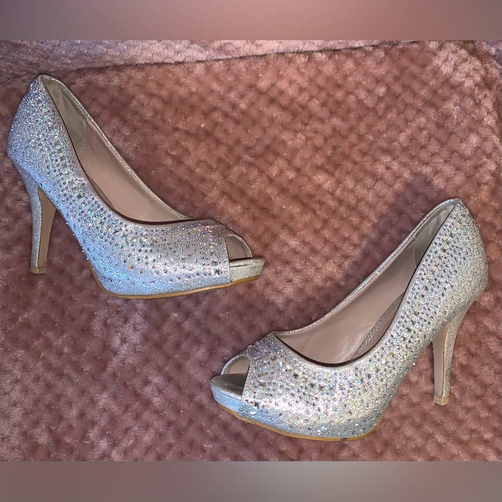 Bella Luna, Size 6.5, Silver